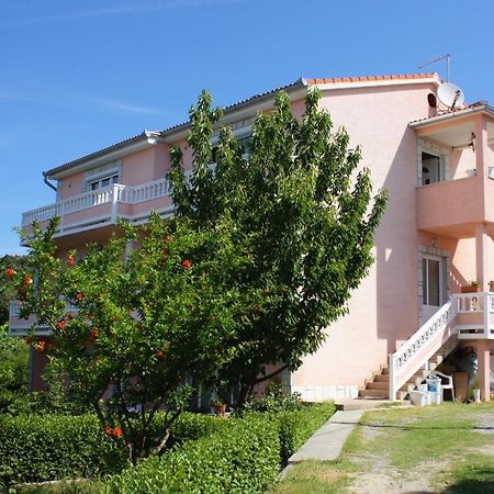 Apartments With A Parking Space Kampor, Rab - 5029 Exterior foto
